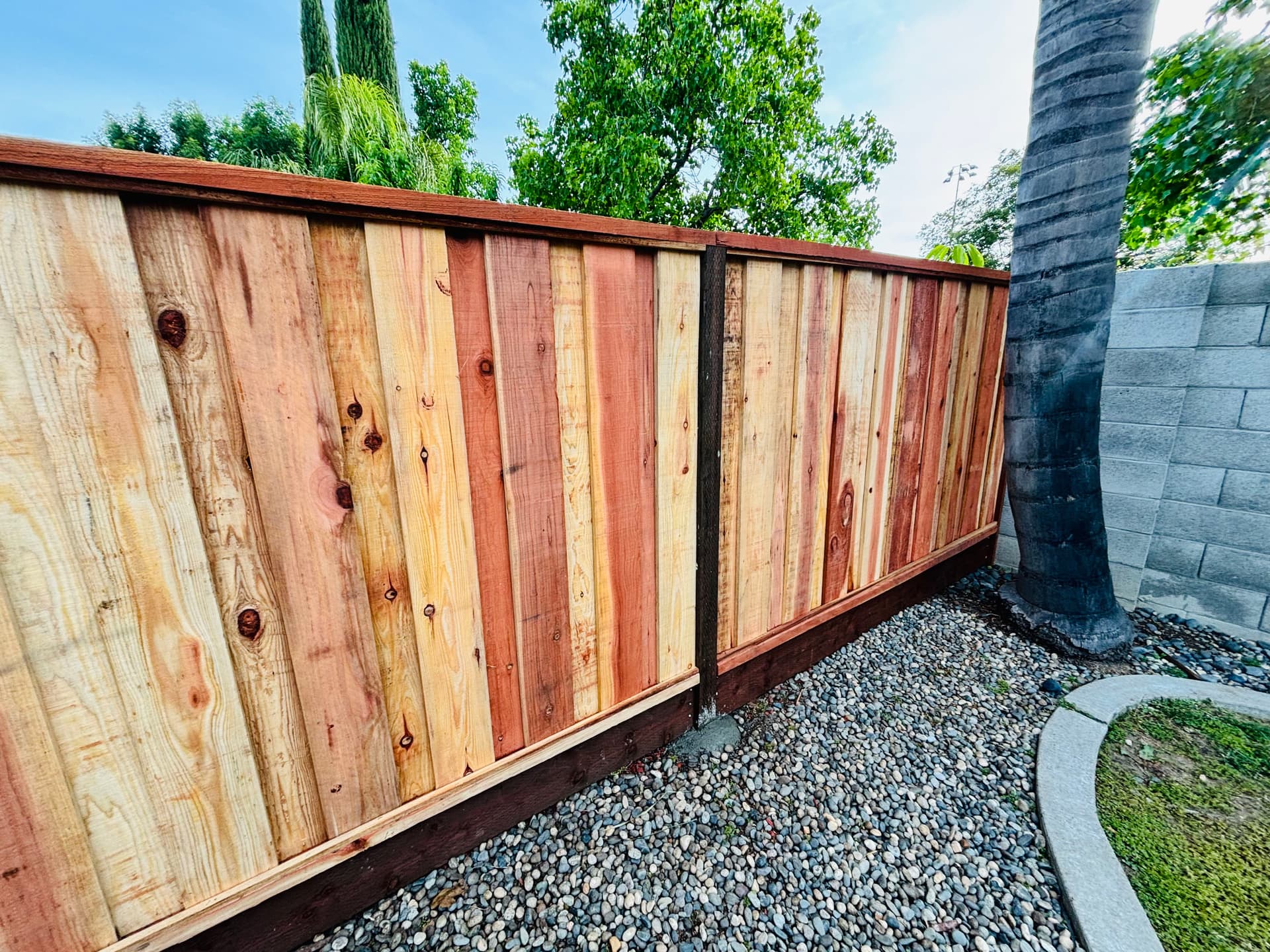 Gallery photos for Tight Side Yard Fence Installation Done Right in Sunnyvale: Image #1