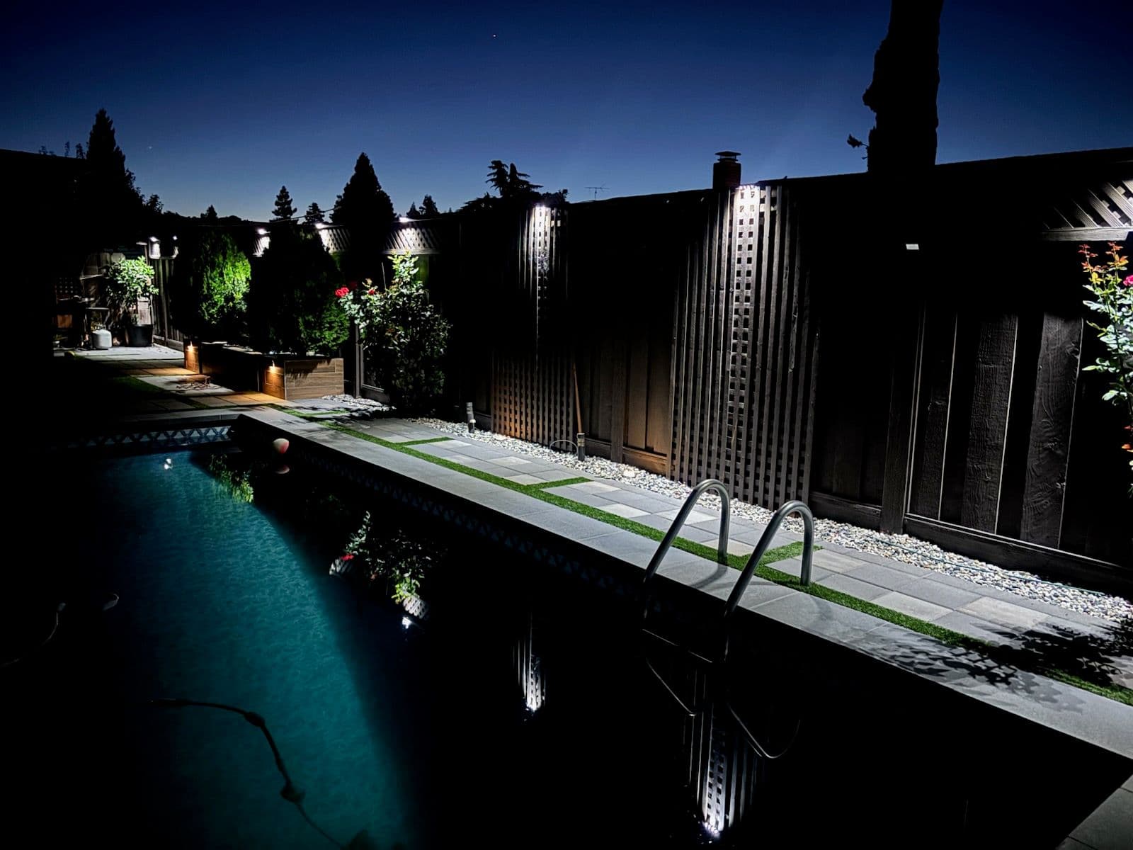 Gallery photos for Expert LED Landscape Lighting Elevates Backyard: Image #1